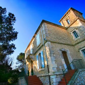 CHÂTEAU MIRE L'ÉTANG